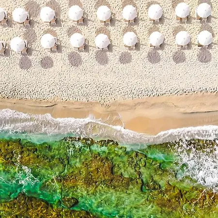 Borgo Di Riaci Beach Resort 4*