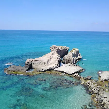 Borgo Di Riaci Beach Resort Hotel