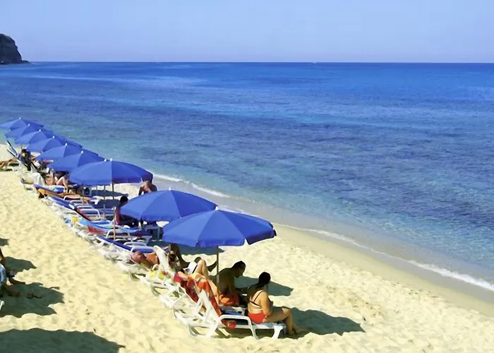 מלון Borgo Di Riaci 4*