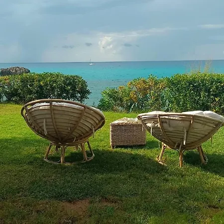 Borgo Di Riaci Beach Resort 4*