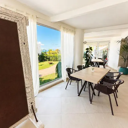 Hotel Borgo Di Riaci Beach Resort 4*