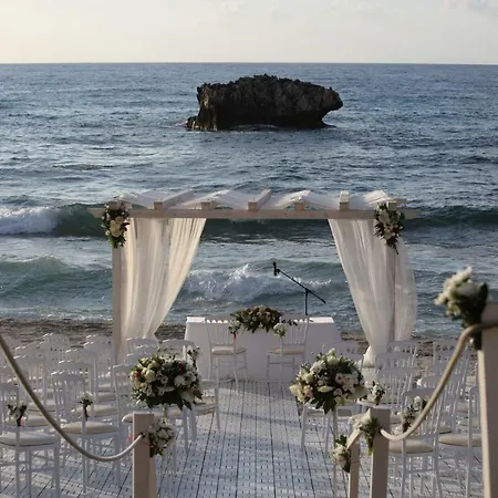 Borgo Di Riaci Beach Resort 4*