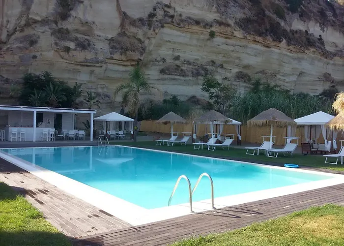 Hotel Borgo Di Riaci